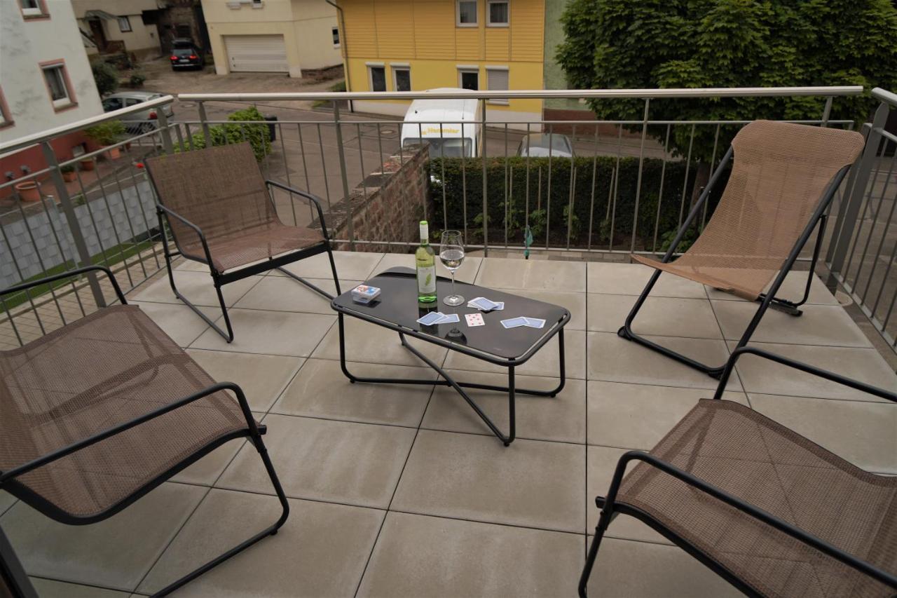 Galerie-Wohnung I Sanierter Pferdestall I Europapark I Boxspring I Nespresso Kippenheim Buitenkant foto